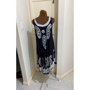 S.R. Fashion White Black Embroidery Dress